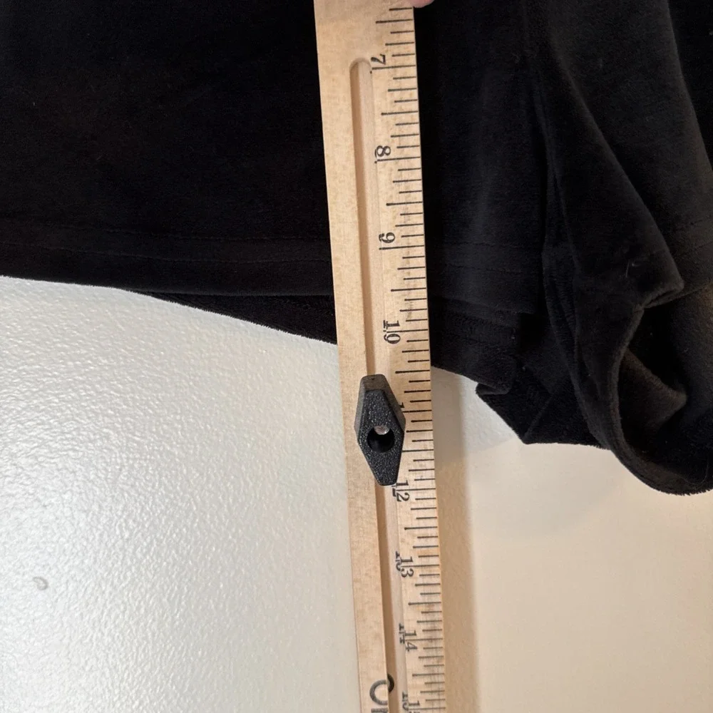 Juicy‎ Couture Sleepwear Booty Shorts Size S Velour Black Rhinestones Y2K Lounge
